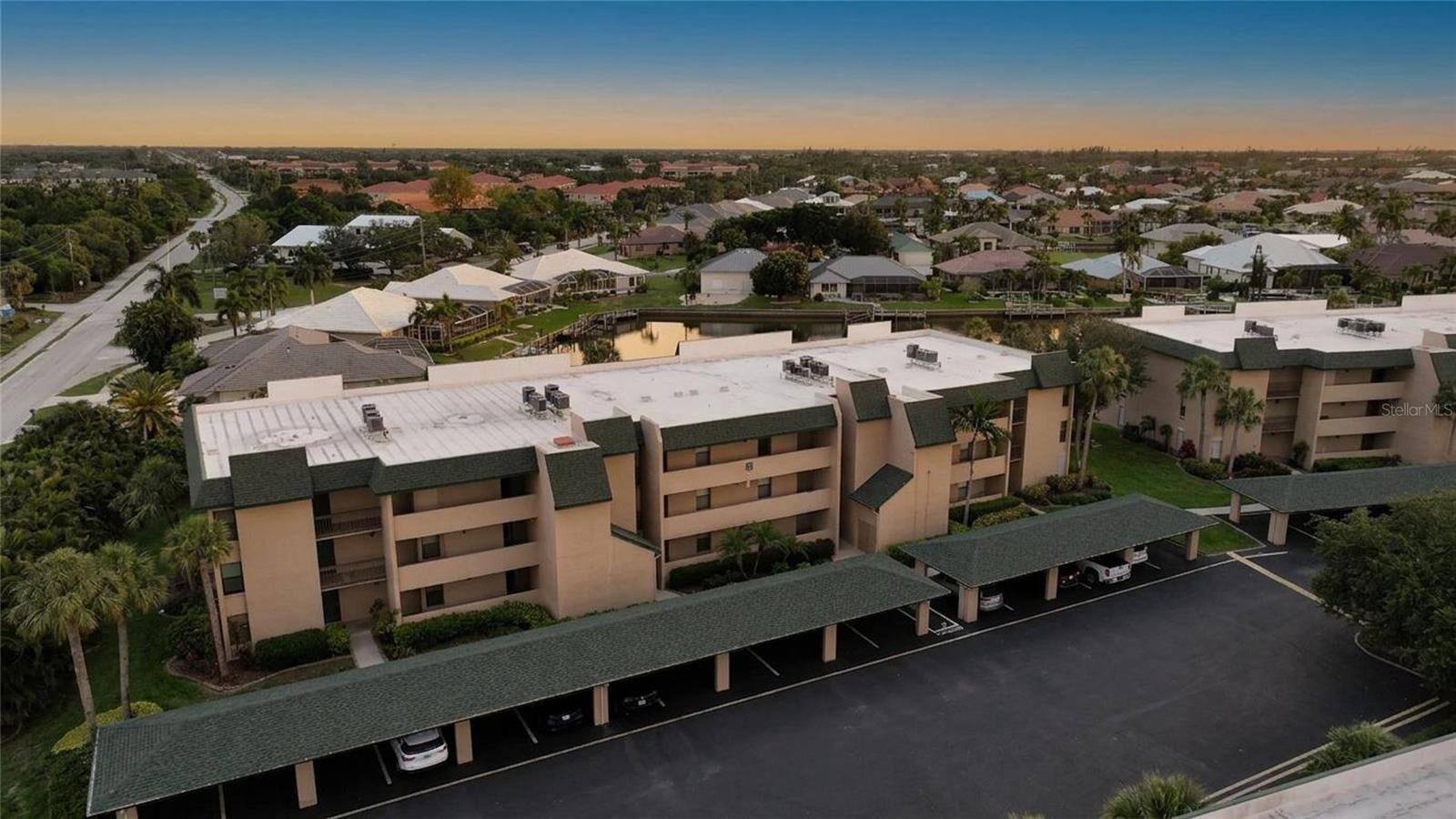 Property Photo: 601 Shreve Street 51A FL 33950