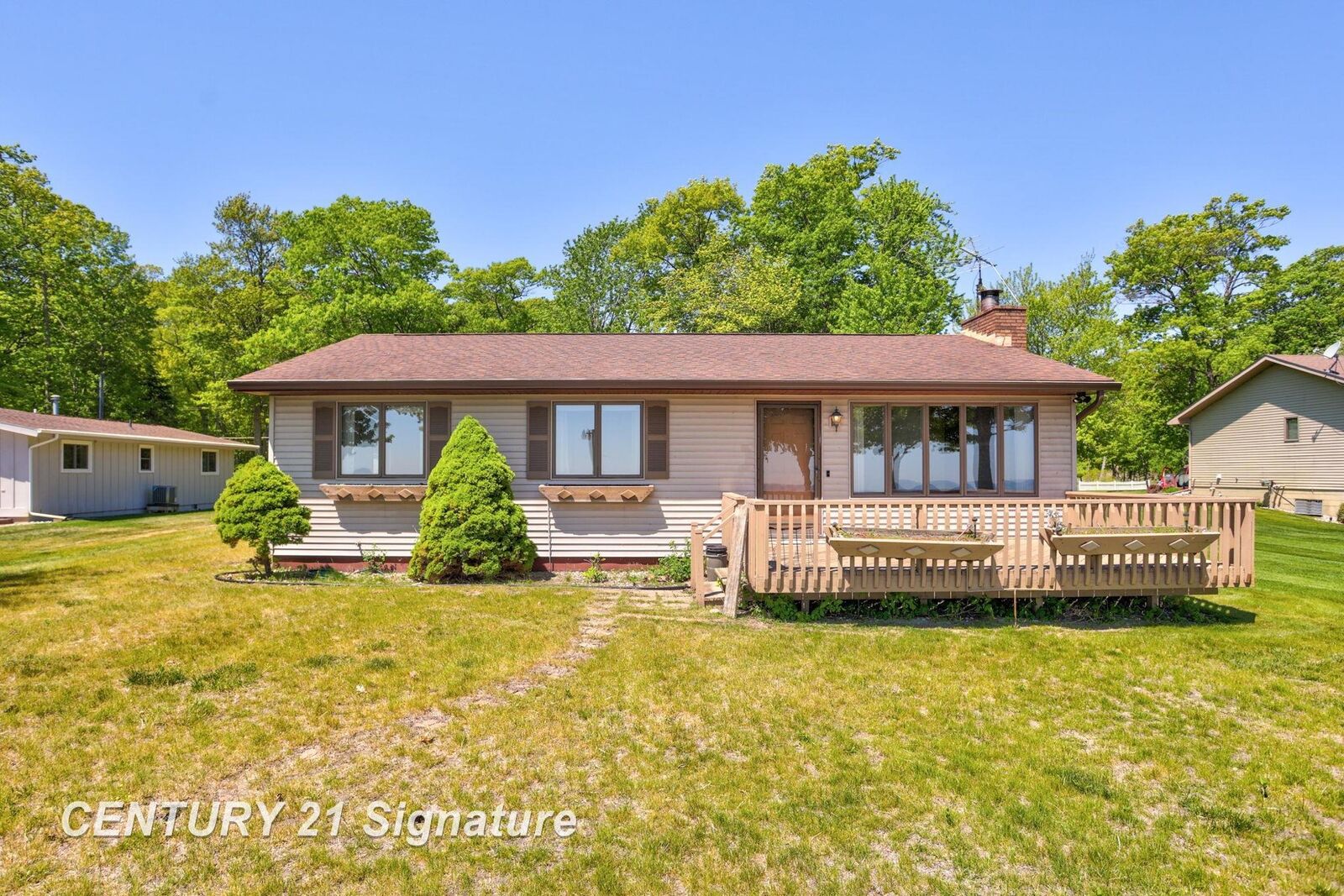 Property Photo: 2691 Rumsey Road MI 48703