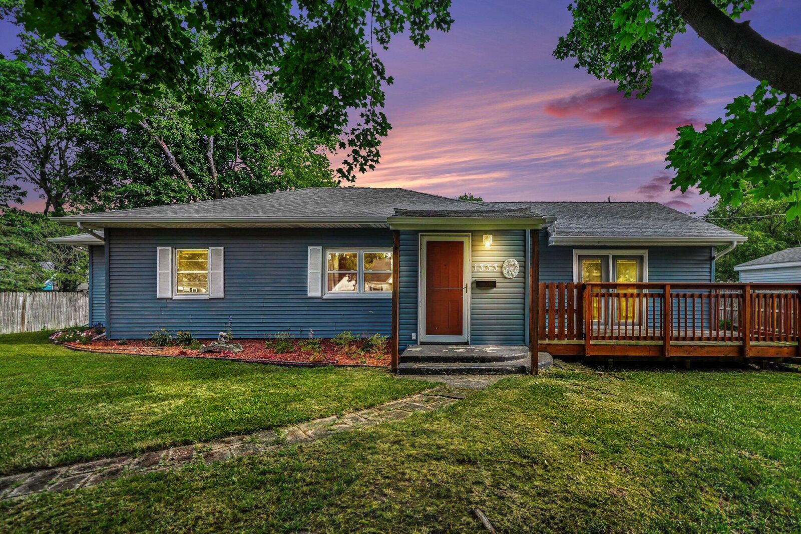 Property Photo:  1333 Cass Street  MI 49120 