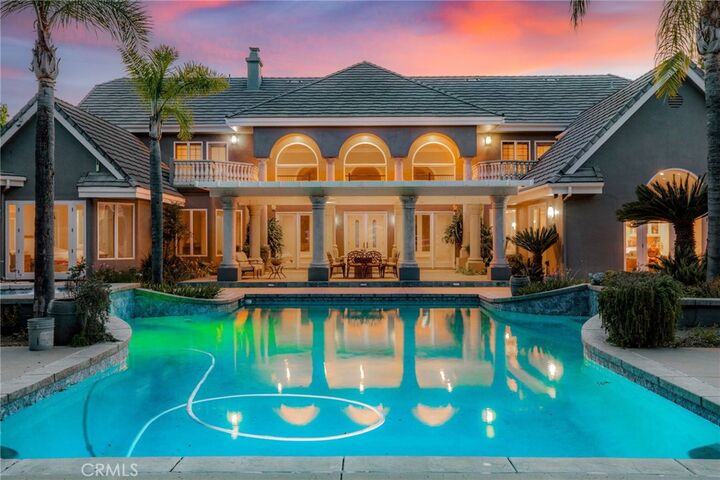 Property Photo:  37954 Calle De Lobo  CA 92562 