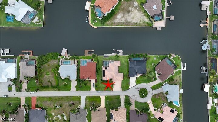 Property Photo:  4018 SW 29th Avenue  FL 33914 