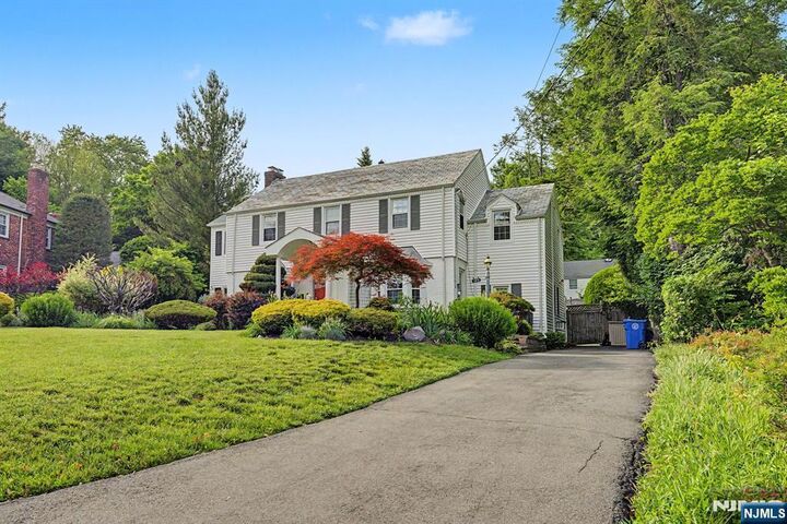 Property Photo:  109 Windsor Road  NJ 07670 
