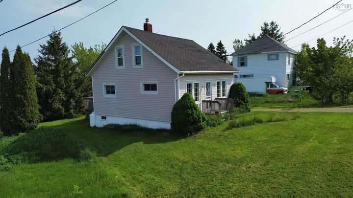 Property Photo:  40 Maple Street  NS B0M 1X0 
