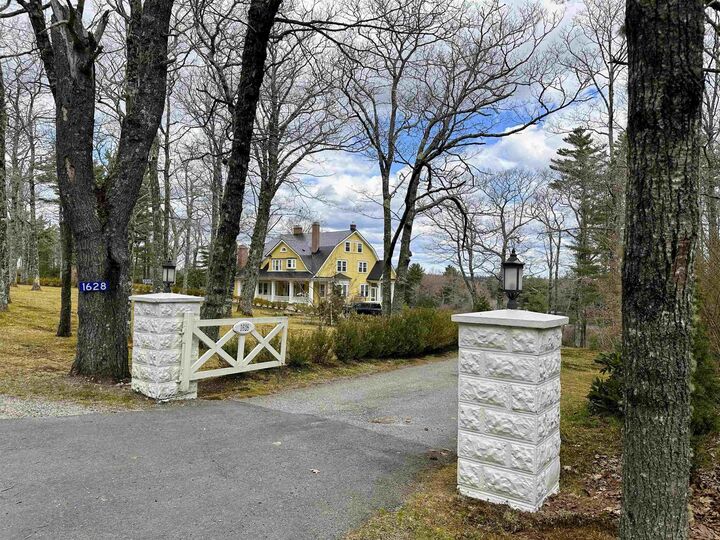 1628 Upper Clyde Road — photo 1