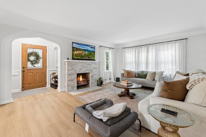 Property Photo: 5100 W 40th Street MN 55416