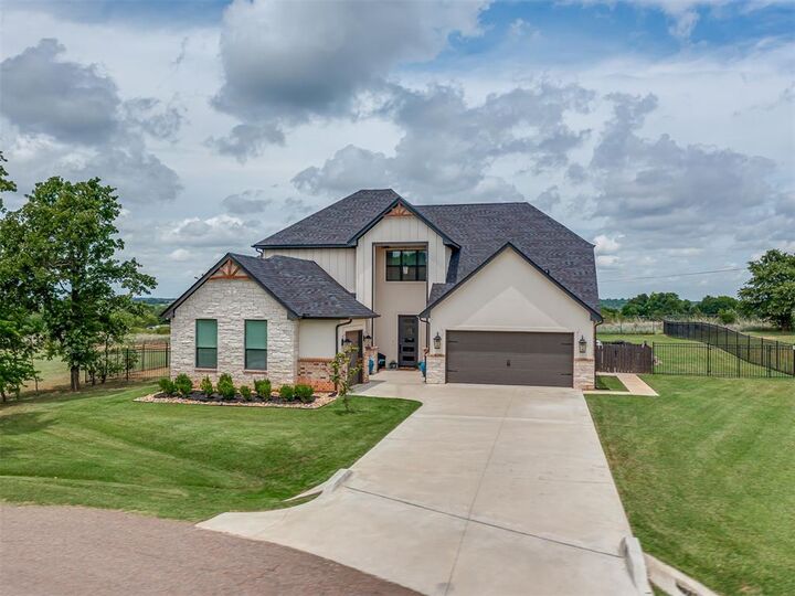 Property Photo:  2244 Jackson Lane  OK 73010 