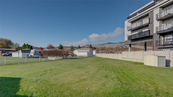 Property Photo:  5595 27 Avenue  BC V1T 7A3 