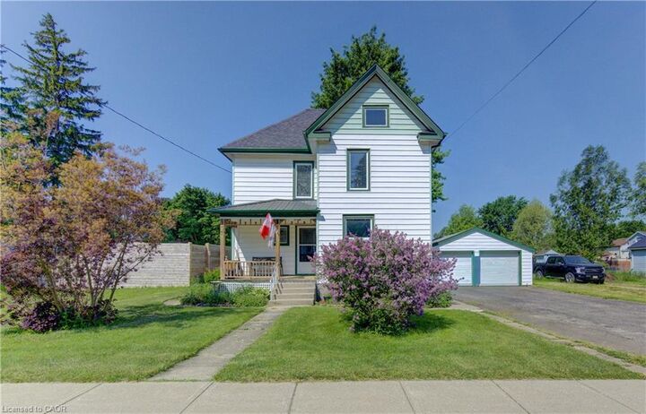 37 Baird Street S — photo 1