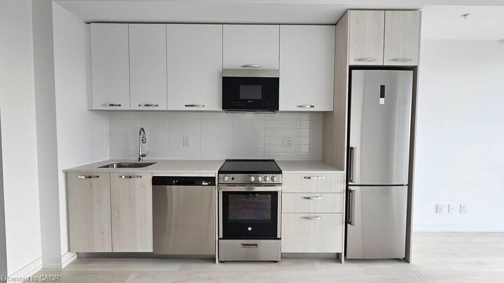 Property Photo: 75 James Street S 2401 ON L8P 2Y9