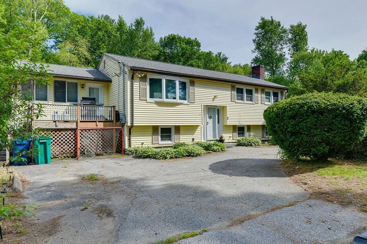 Property Photo:  11 Topliff St  MA 01821 
