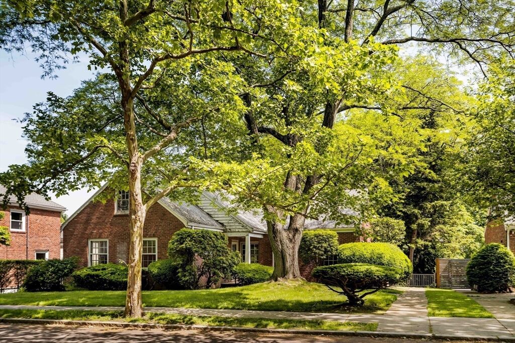 Property Photo:  77 Jordan Rd  MA 02446 