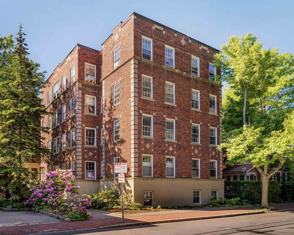 Property Photo:  32 Shepard Street 21  MA 02138 