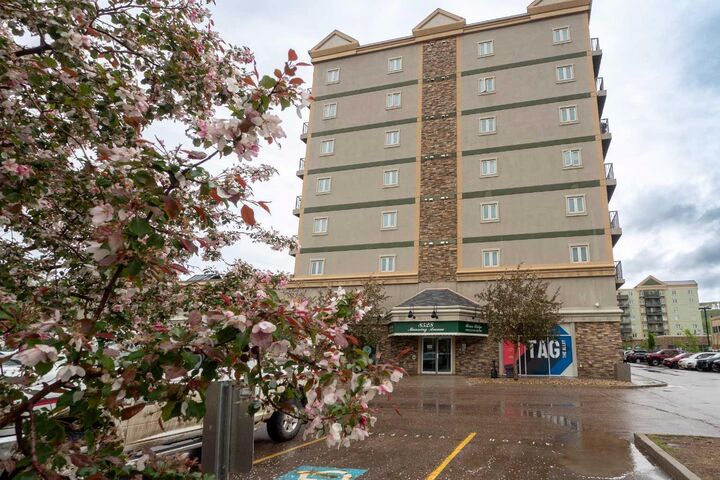 Property Photo: 8528 Manning Avenue 620 AB T9H 5G2