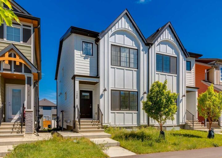 7386 202 Avenue SE — photo 1