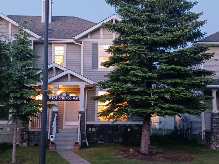 Photo de la propriété: 36 West Springs Way SW AB T3H 4P4