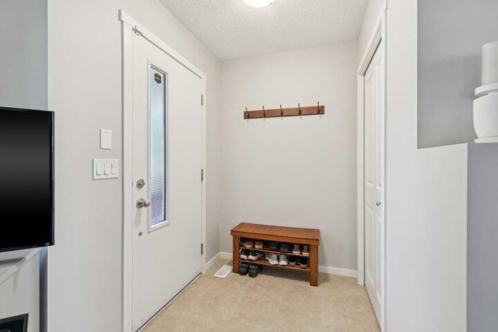 Property Photo:  58 Walden Drive SE  AB T2X 2A6 