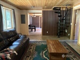 Property Photo:  19045  Gill Creek  WA 98826 