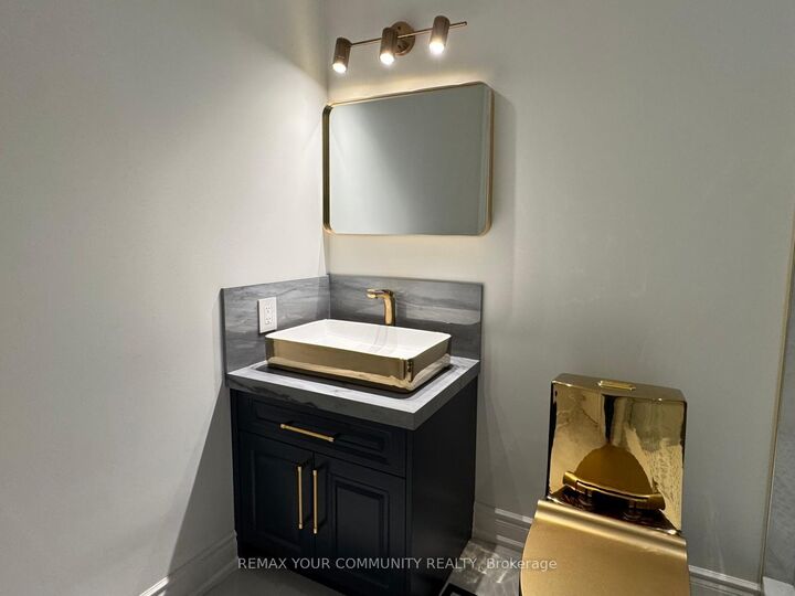 76 Silver Fox Place — photo 1