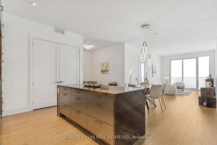 Property Photo:  155 Merchants' Wharf Avenue 701  ON M5A 0Y4 