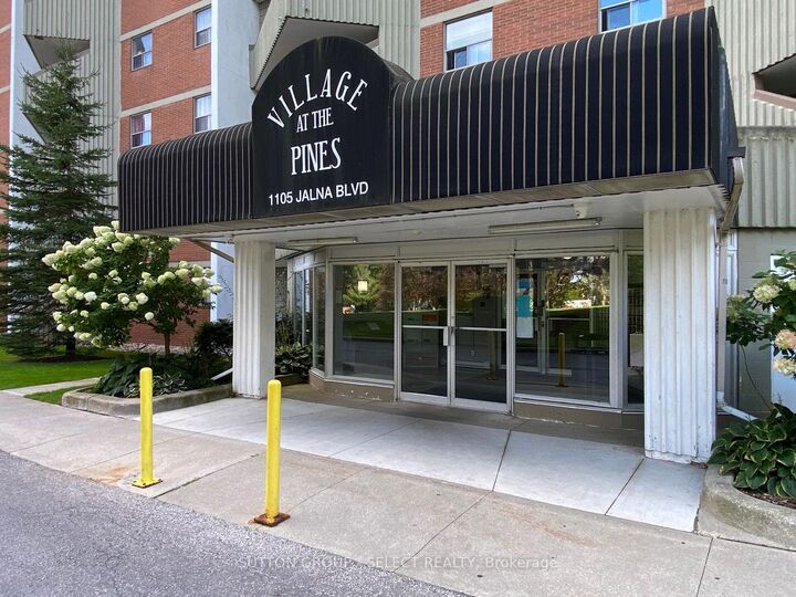 Property Photo: 1105 Jalna Boulevard 1505 ON N6E 2S9