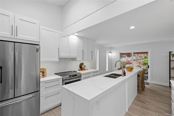 2191 Florence Dr — photo 1