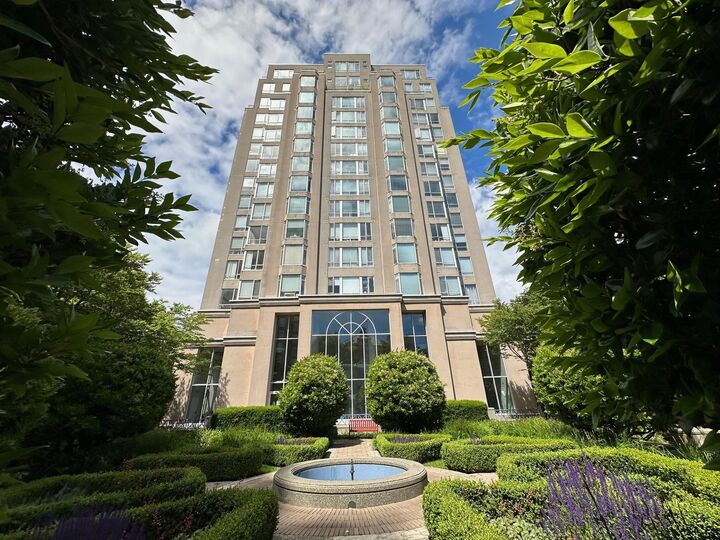 Photo de la propriété:  2628 Ash Street 904  BC V5Z 4L2 