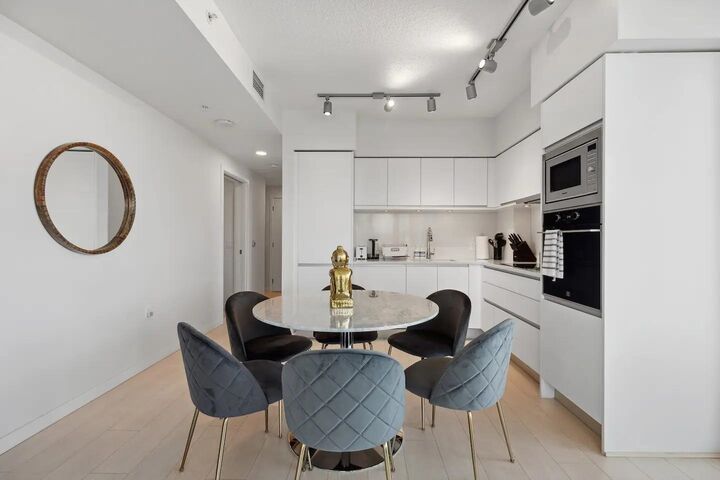 Property Photo:  180 E 2nd Avenue 507  BC V5T 0K4 
