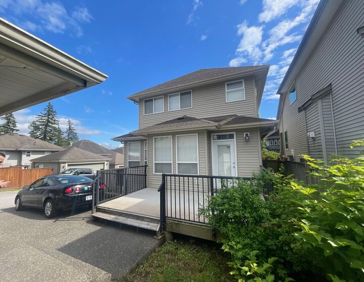 Property Photo: 23647 112A Avenue BC V2W 0C8