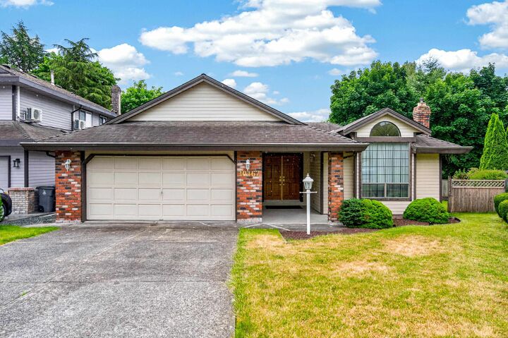 10467 Glenbrook Grove — photo 1