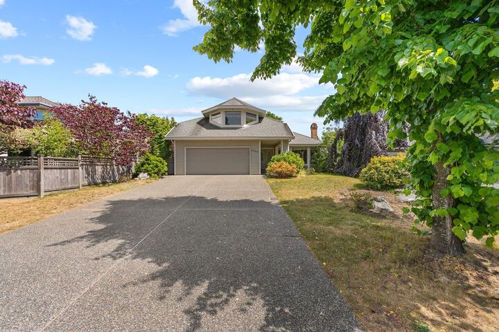 Property Photo: 2192 148A Street BC V4A 9J2