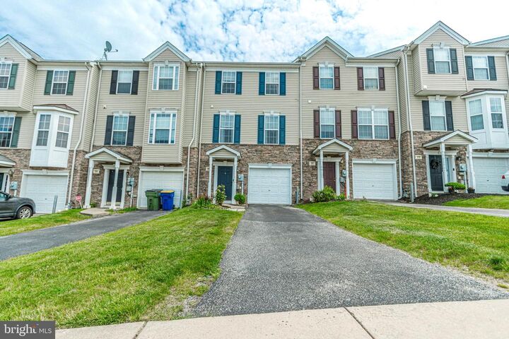 Property Photo:  206 Bruaw Drive  PA 17406 