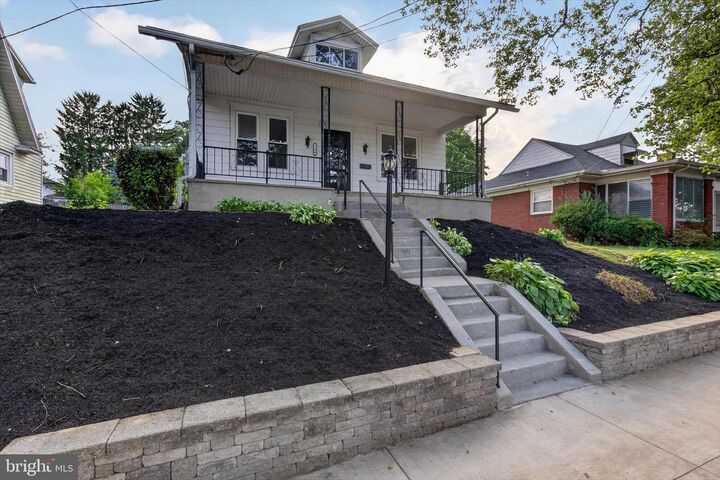 Property Photo: 204 N 32nd Street PA 17109