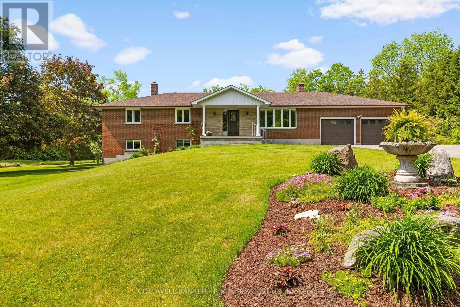 Property Photo: 8754 Langstaff Road ON L0A 1E0