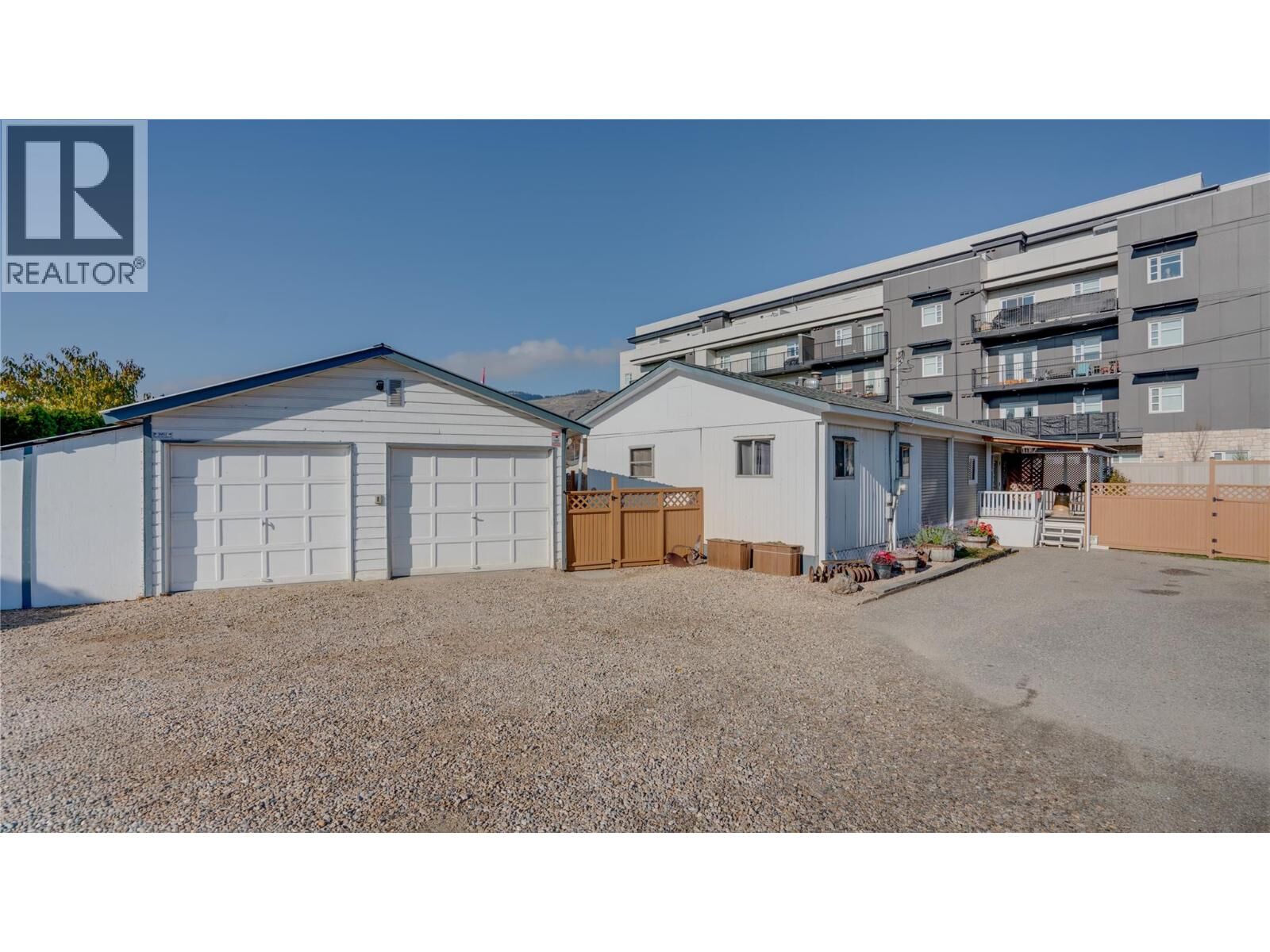 Property Photo:  5595 27 Avenue  BC V1T 7A3 