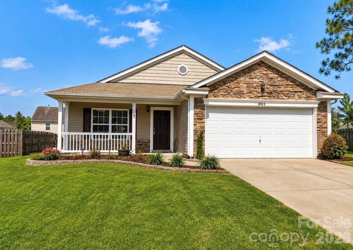 Property Photo: 1843 Rustic Barn Drive NC 28078