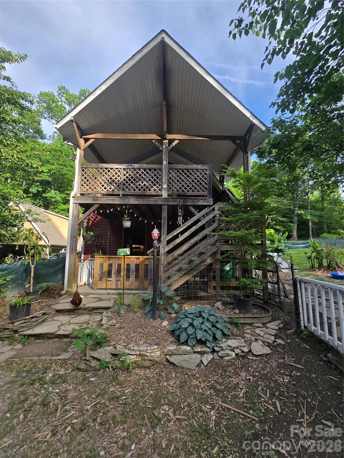 Property Photo: 1480 Davis Mountain Road NC 28739