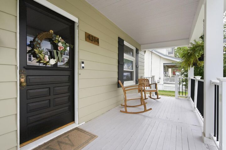 Property Photo: 4314 Ivanhoe Avenue OH 45212