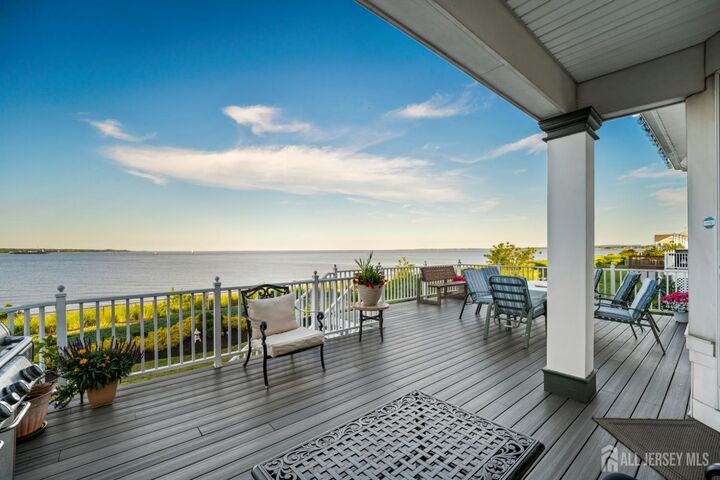 Property Photo:  23 Lighthouse Drive  NJ 08879 