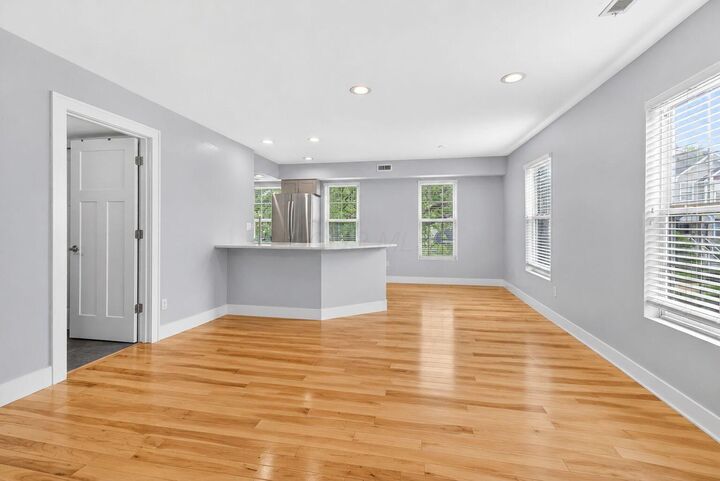 Property Photo: 1113 Oregon Avenue OH 43201