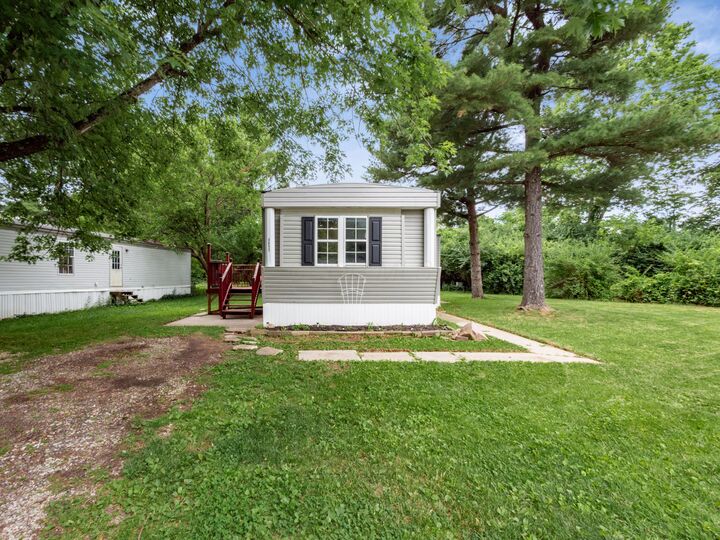 Property Photo:  8653 Hollyhock Lane  OH 43146 
