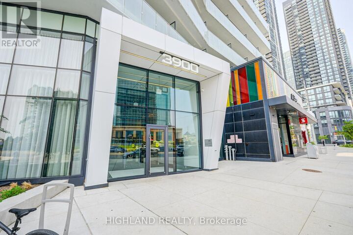 Property Photo:  3900 Confederation Parkway 2003  ON L5B 0M3 