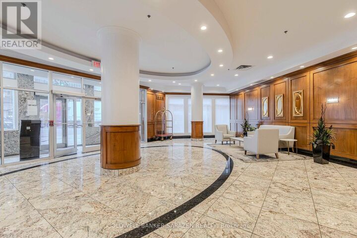 Property Photo: 242 Rideau Street 2601 ON K1N 0B7