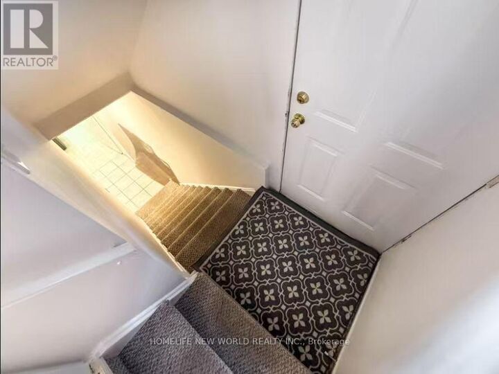 Property Photo: 4 Price Street ON L4S 1E1