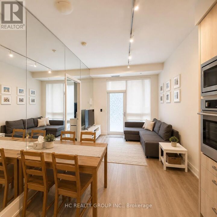 Property Photo:  120 Harrison Garden Boulevard 111  ON M2N 0H1 