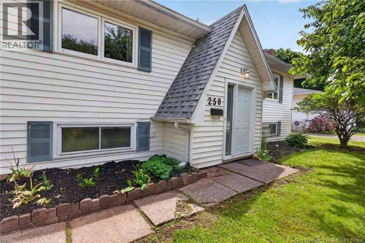 Property Photo:  258 Buckingham Avenue  NB E1B 2N8 