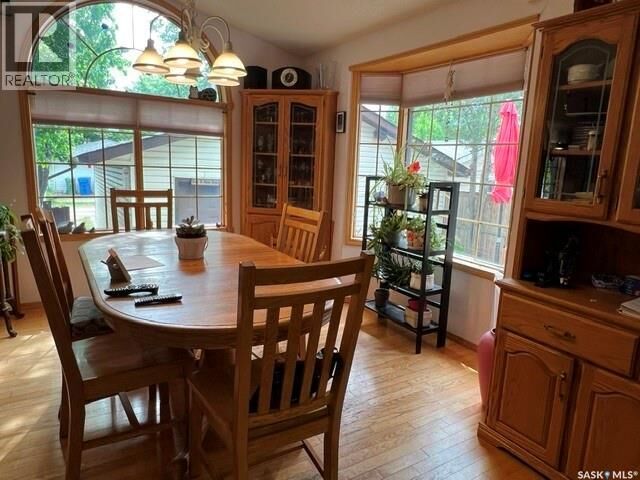 Property Photo:  2745 Park Street  SK S4N 2H4 