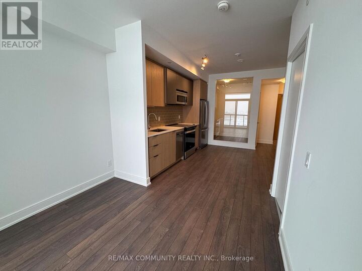 Property Photo: 1350 Ellesmere Road 603 ON M1P 2X9