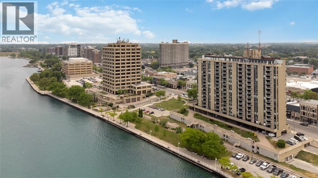 Property Photo: 155 Front Street North 1205 ON N7T 7V5