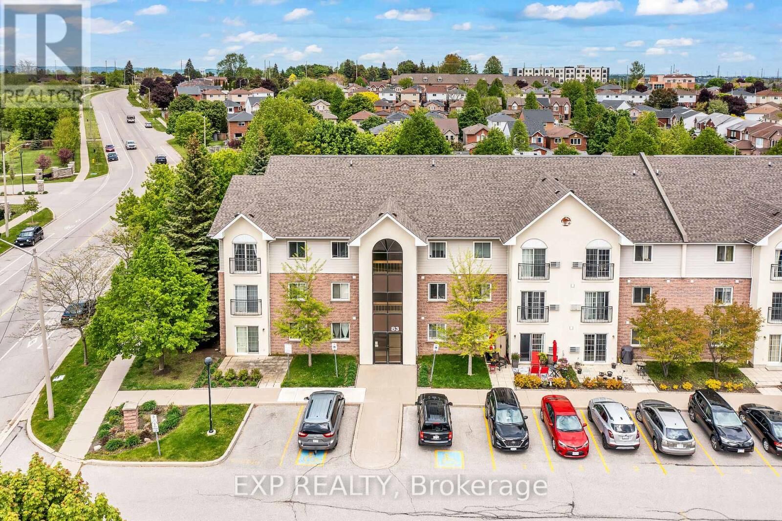 Property Photo:  83 Aspen Springs Drive 208  ON L1C 5J7 