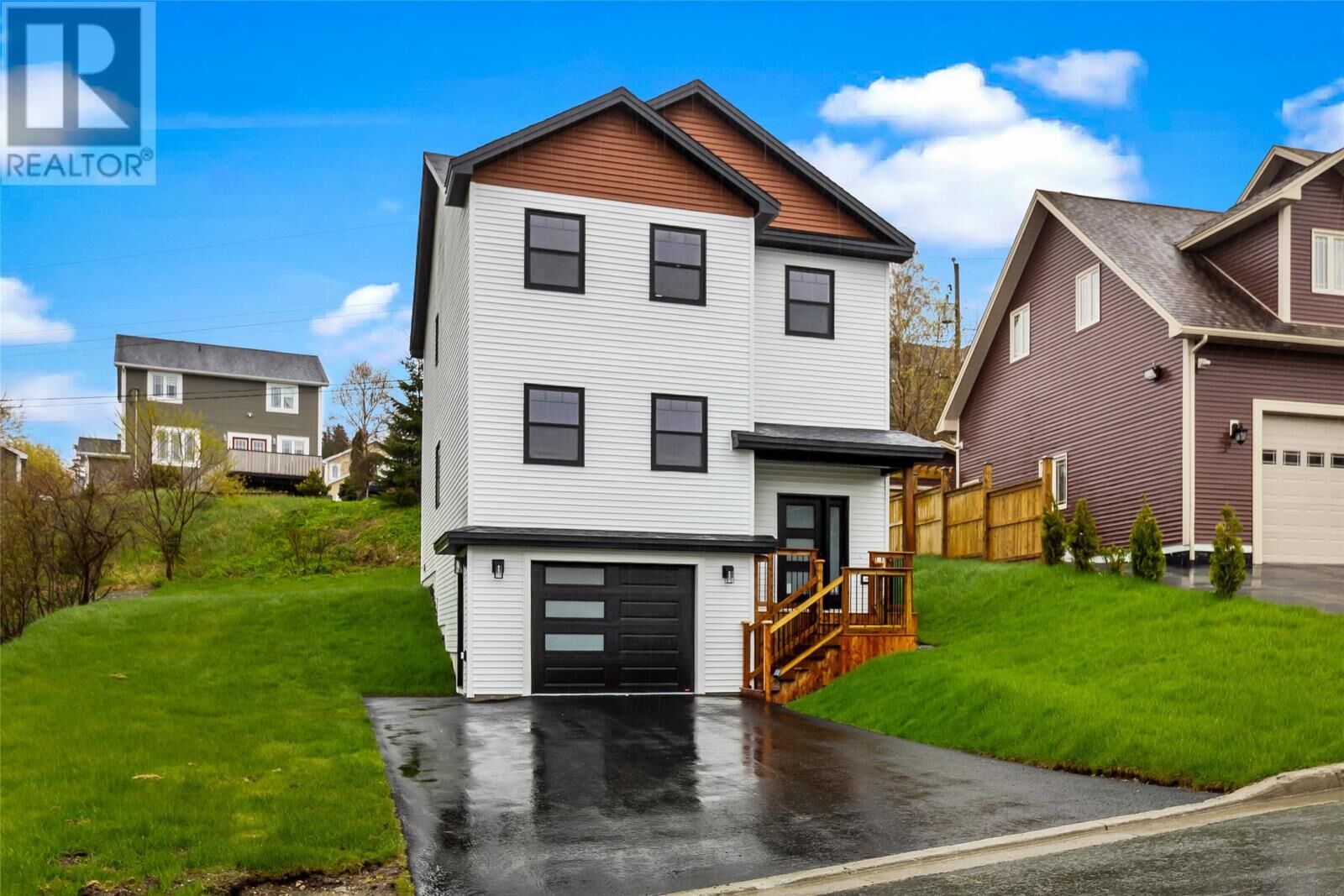Property Photo: 1 Abigail Place NL A1W 0B3